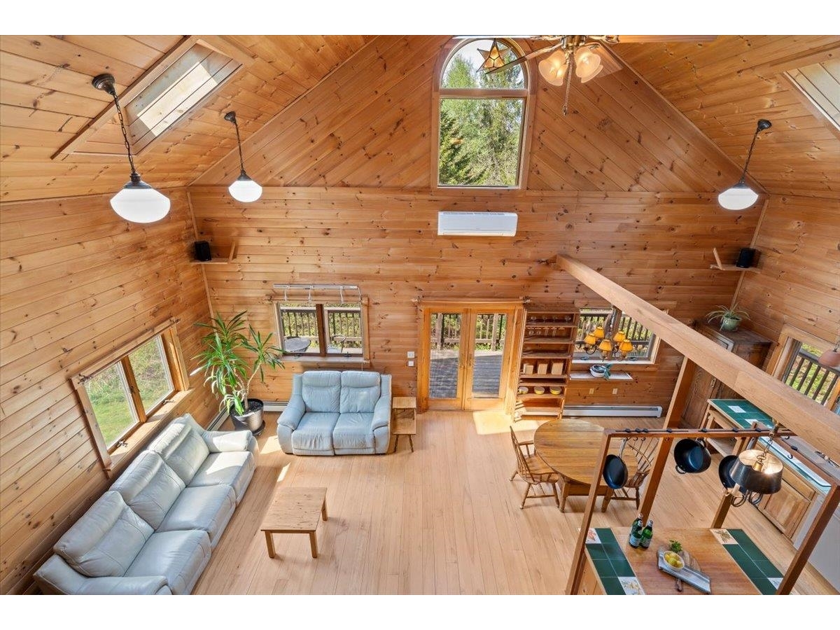 710 Rocky Road