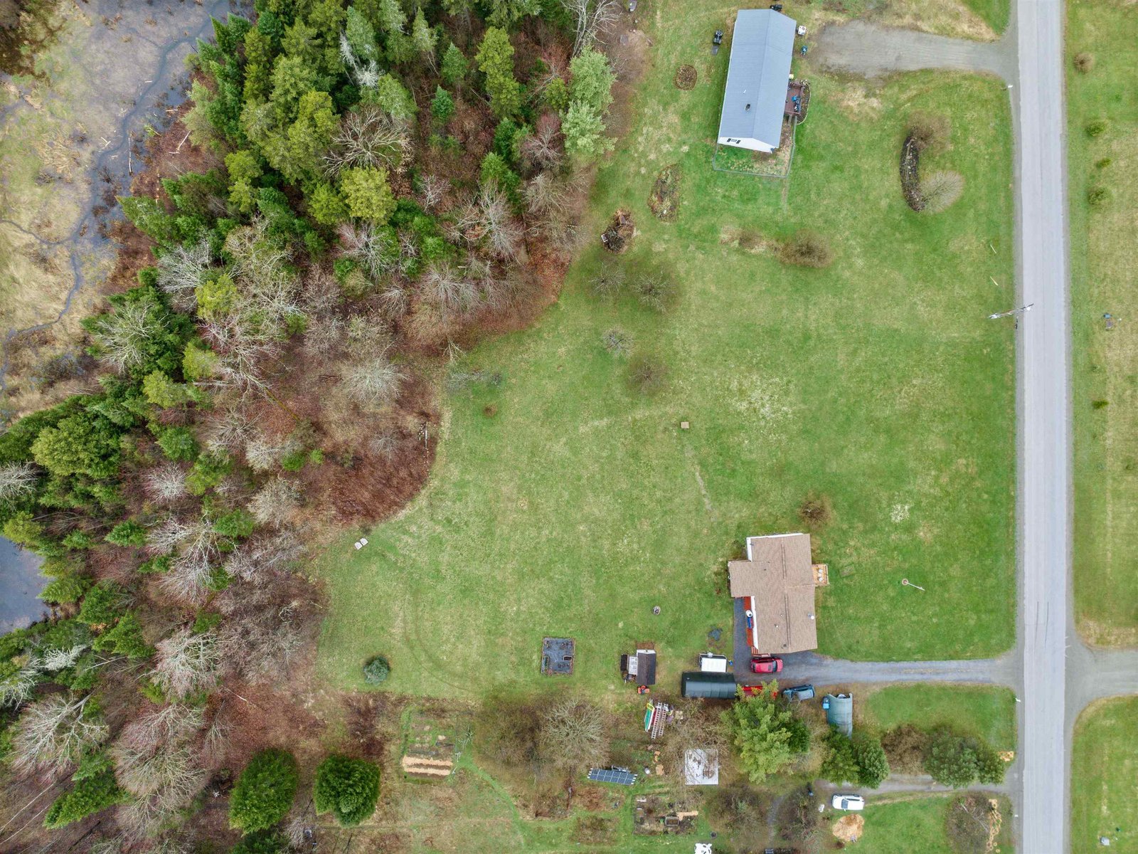 711 Knowles Flat Road