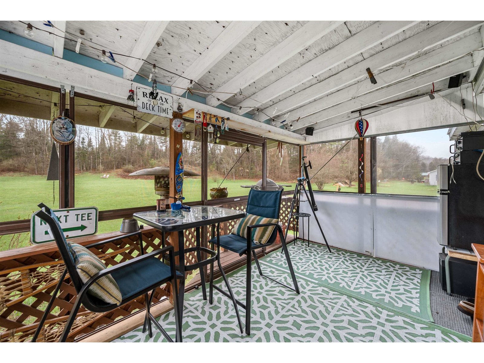 711 Knowles Flat Road
