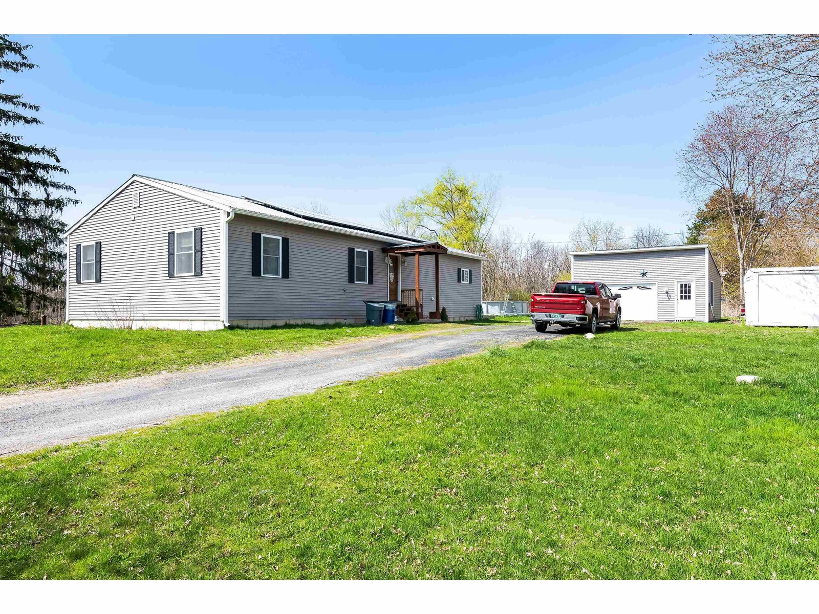 716 South End Road