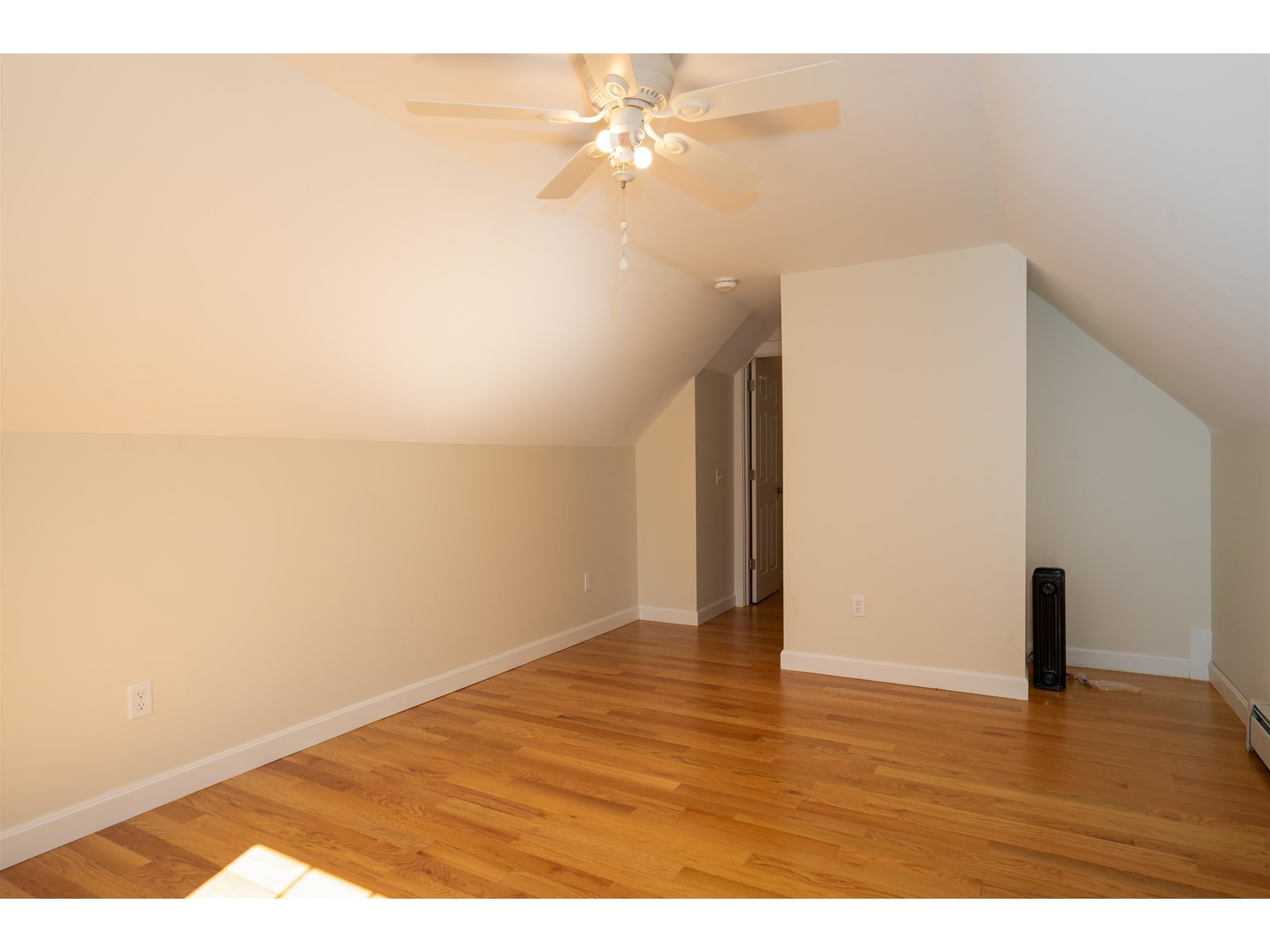 guest bedroom 3 or bonus room