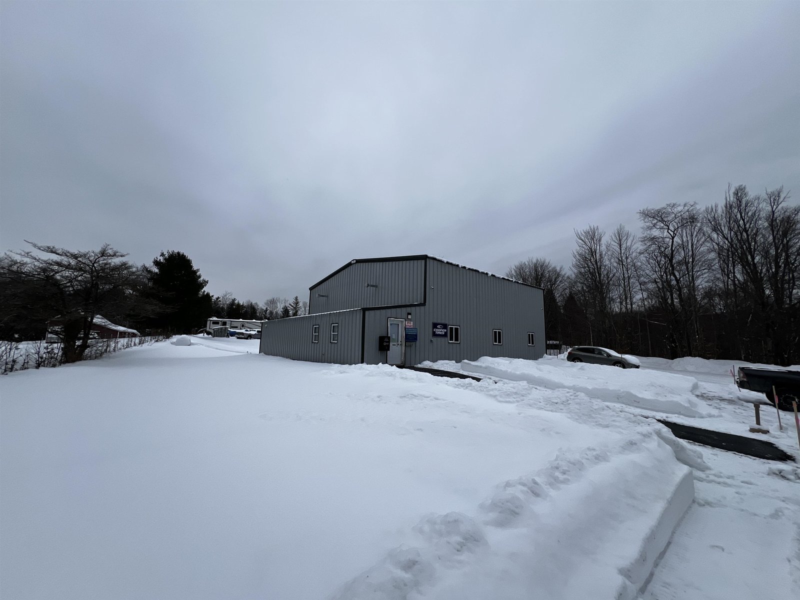 719 Gould Hill