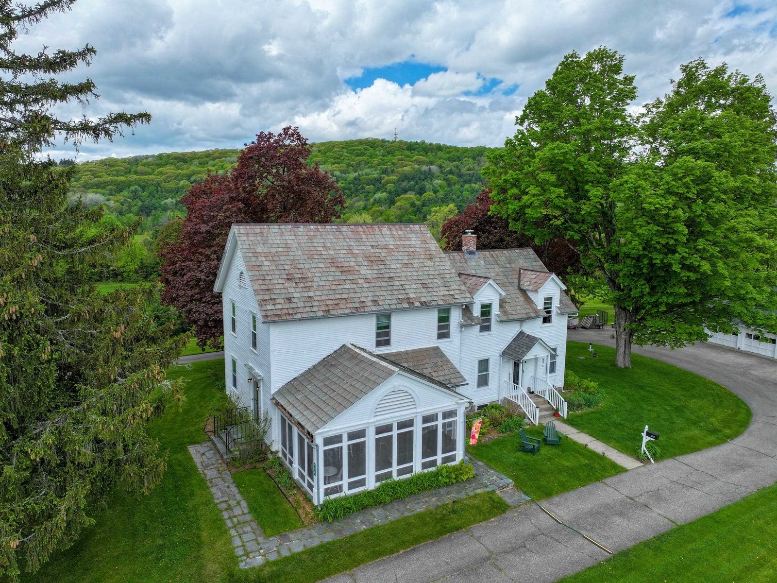 719 Washington Street Extension, Middlebury