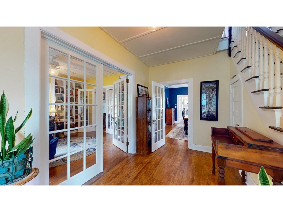 719 Washington Street Extension