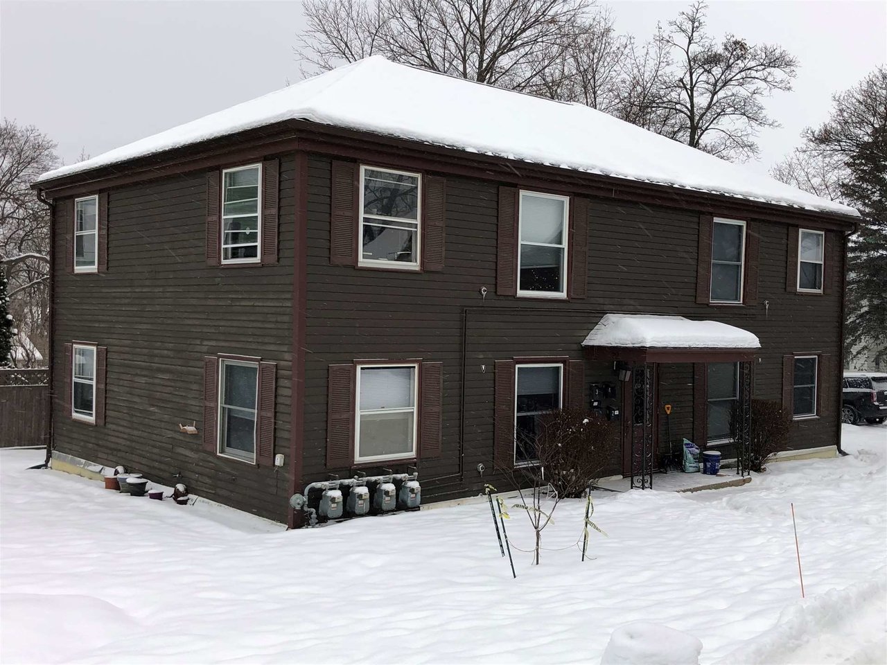 72 Brookes Avenue