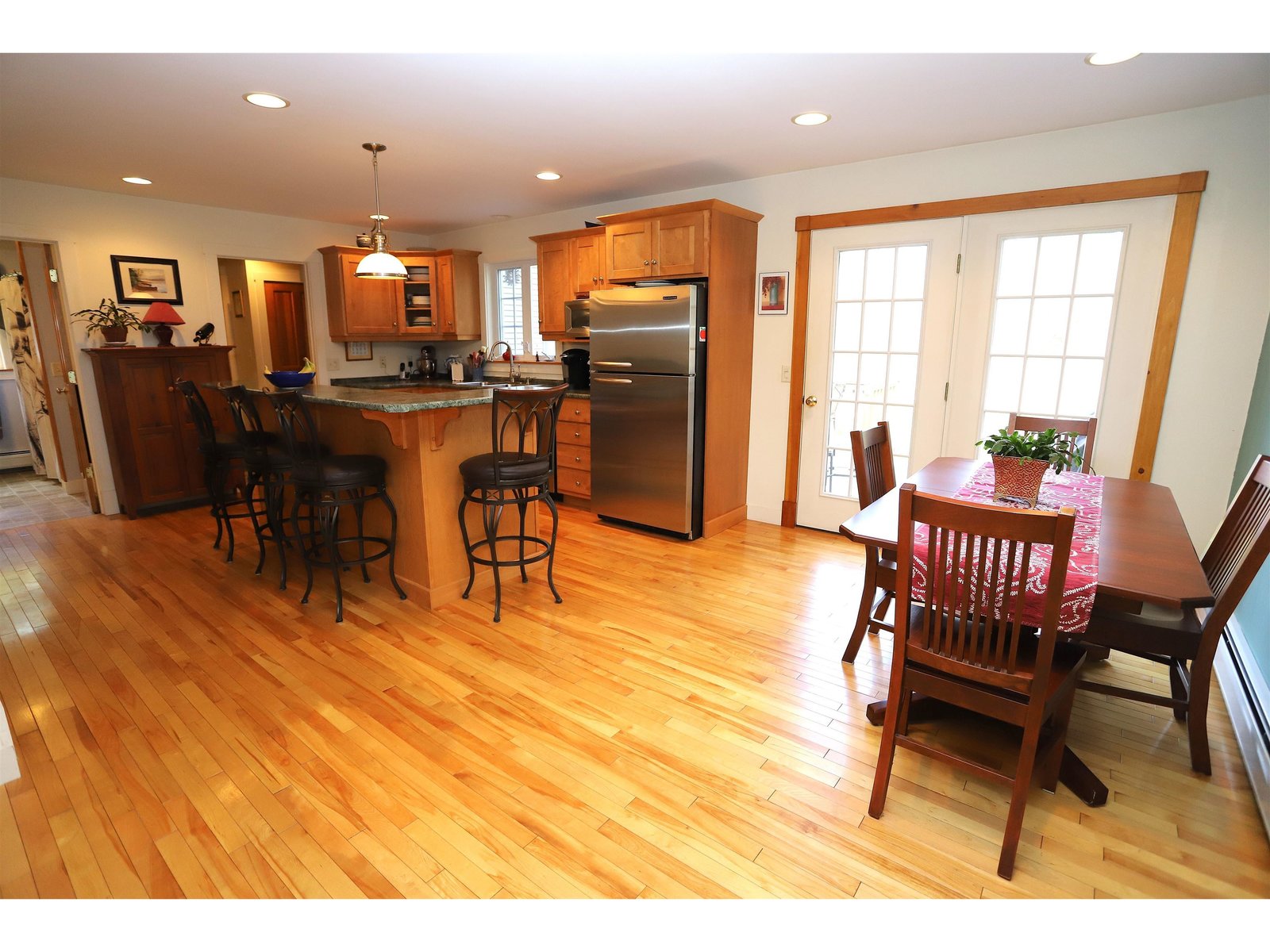 Kitchen/Dining