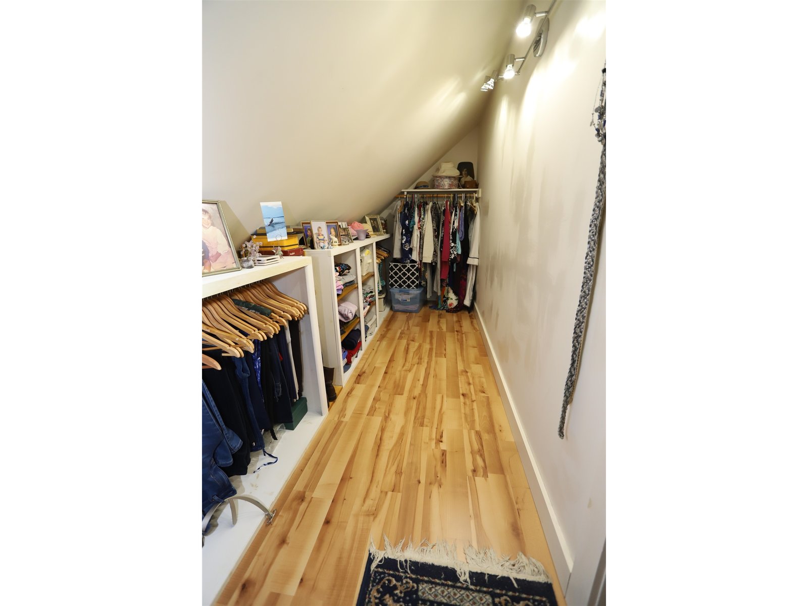 Walk-In Bedroom Closet