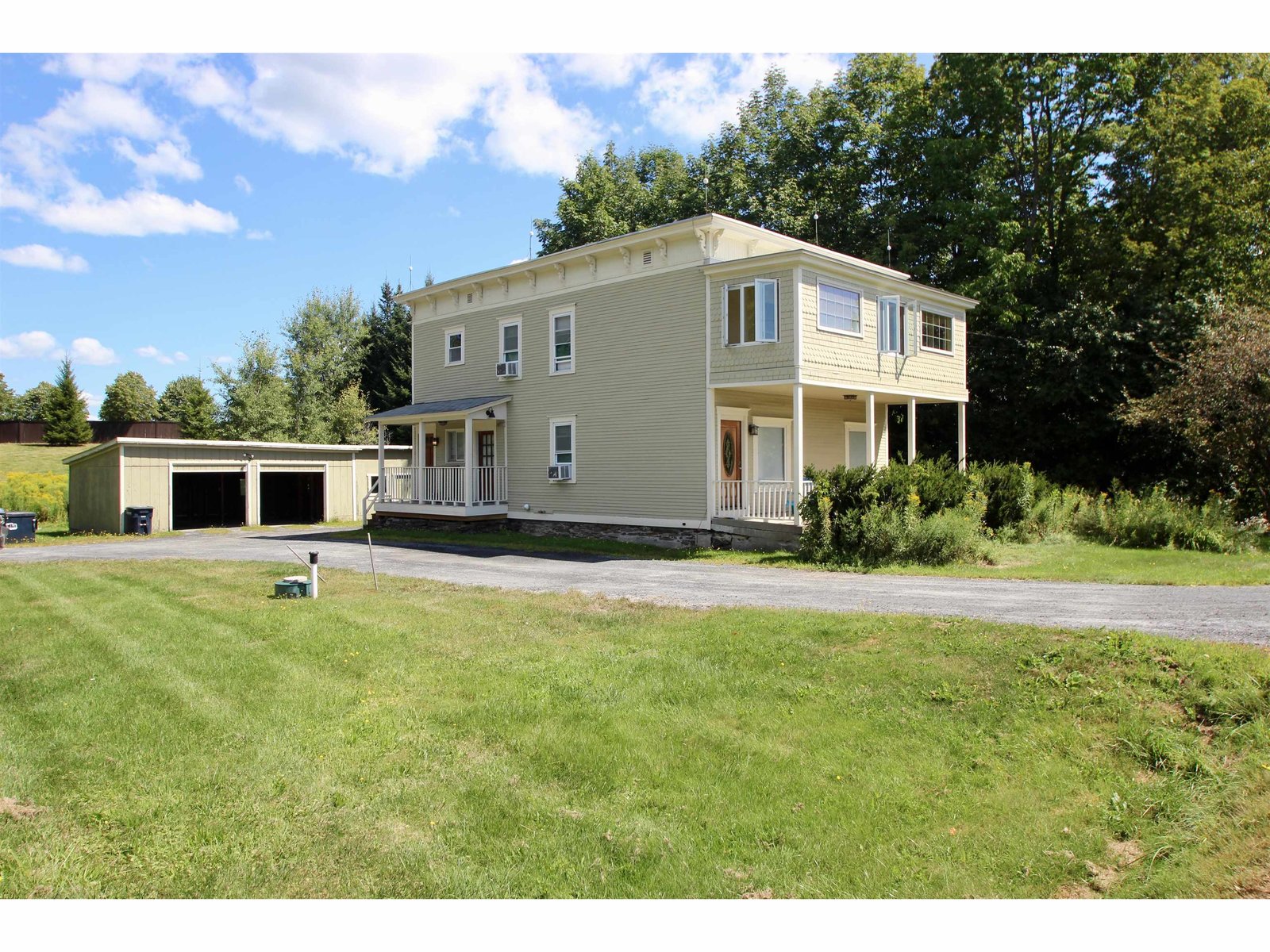 72 Crosstown Road