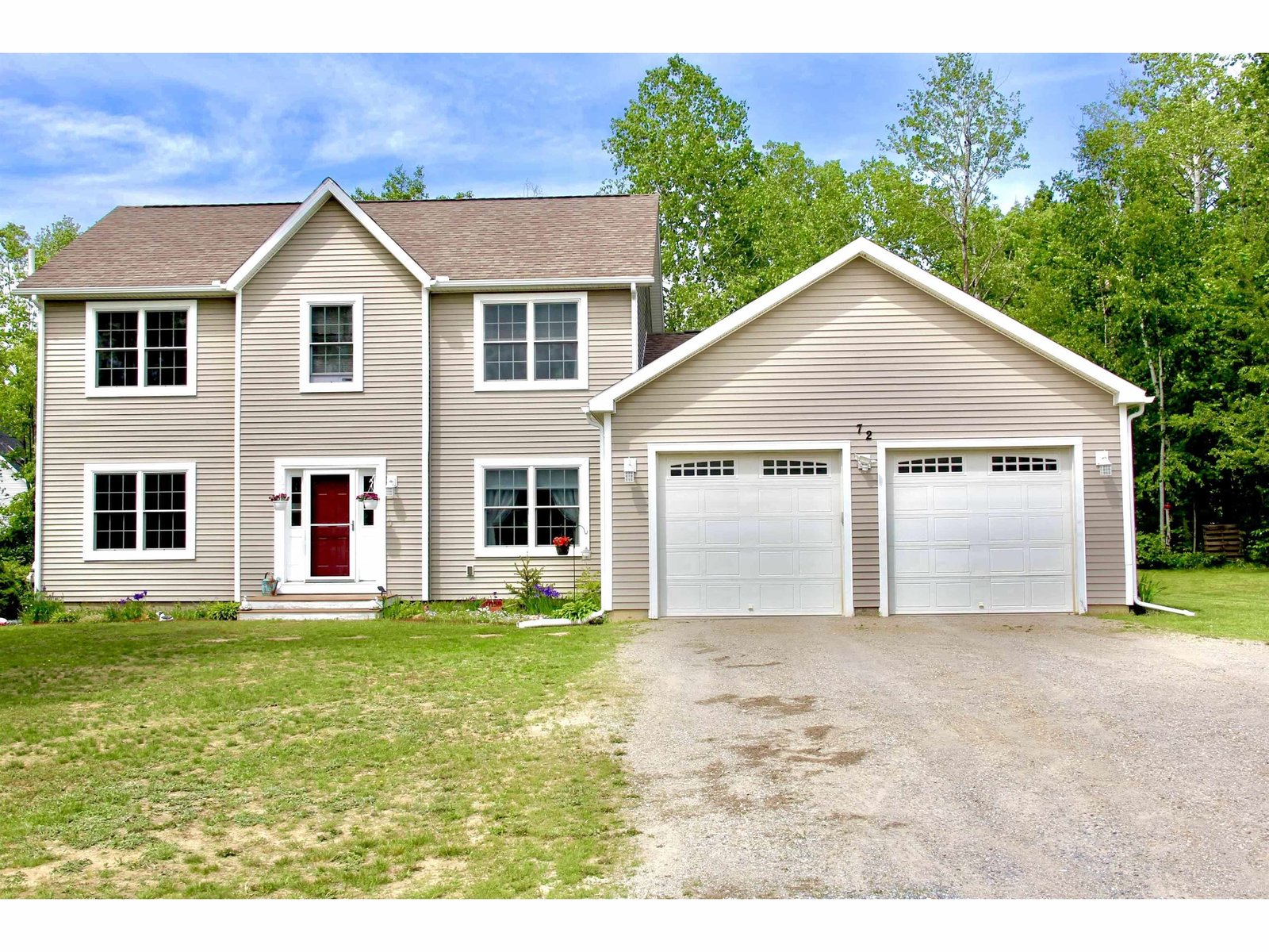 72 Daisy Lane