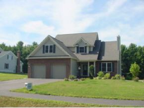 72 Hawkes Way