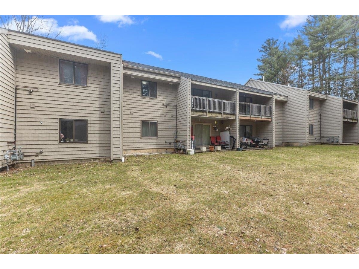 72 Hawthorne Circle