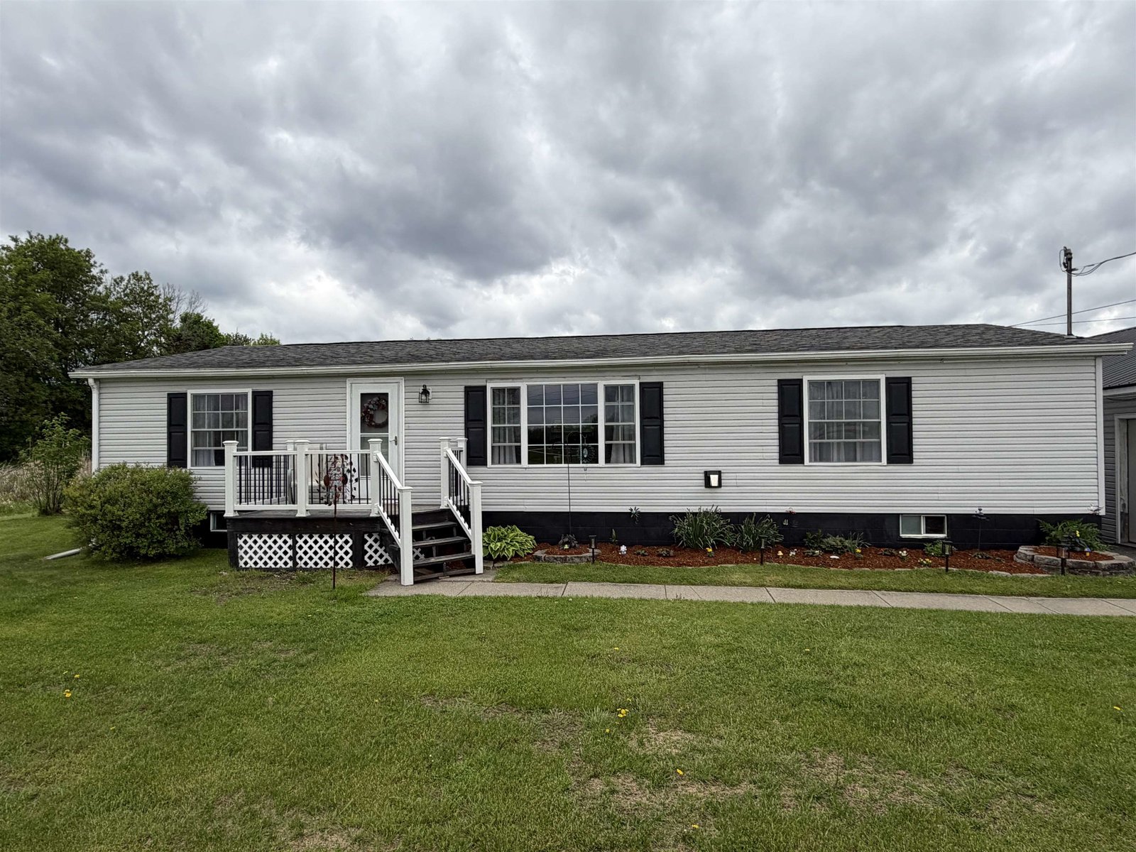 72 Middle Road
