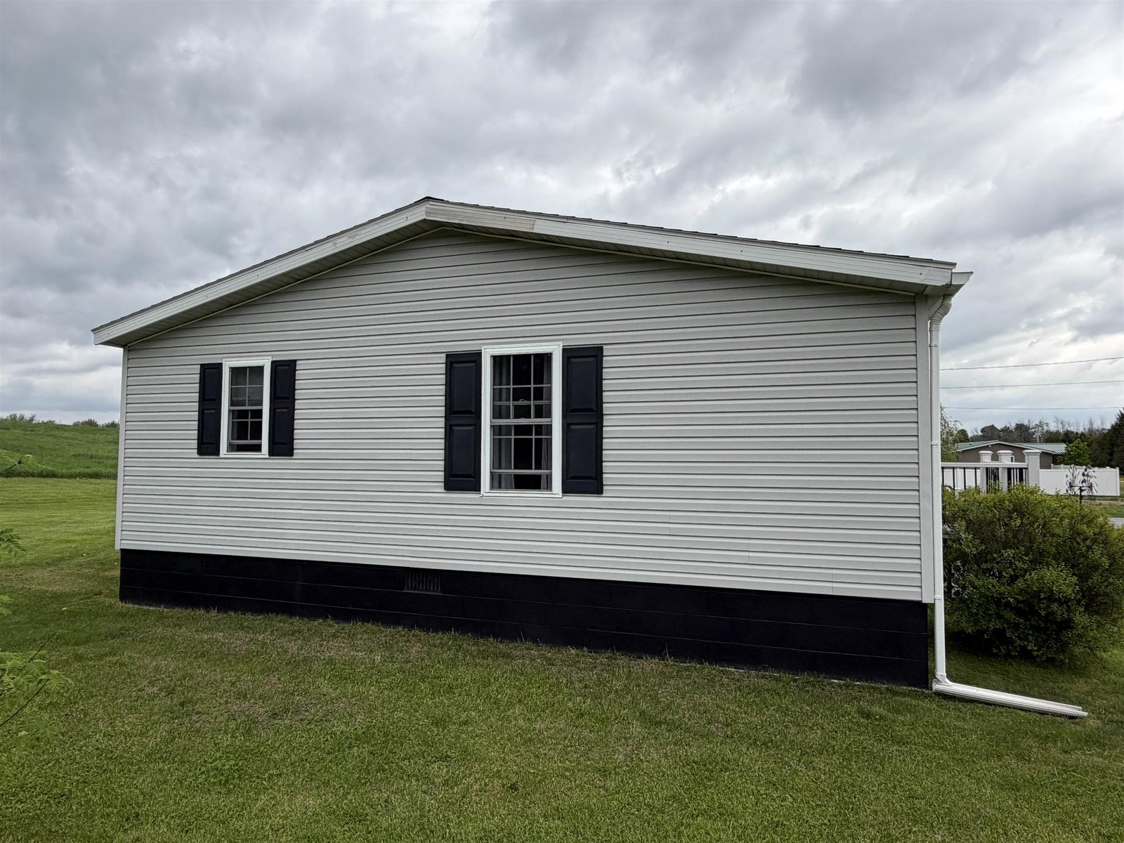 72 Middle Road