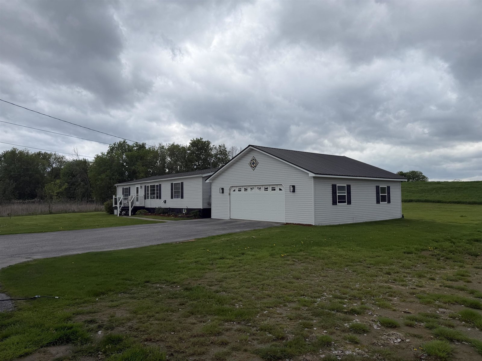 72 Middle Road