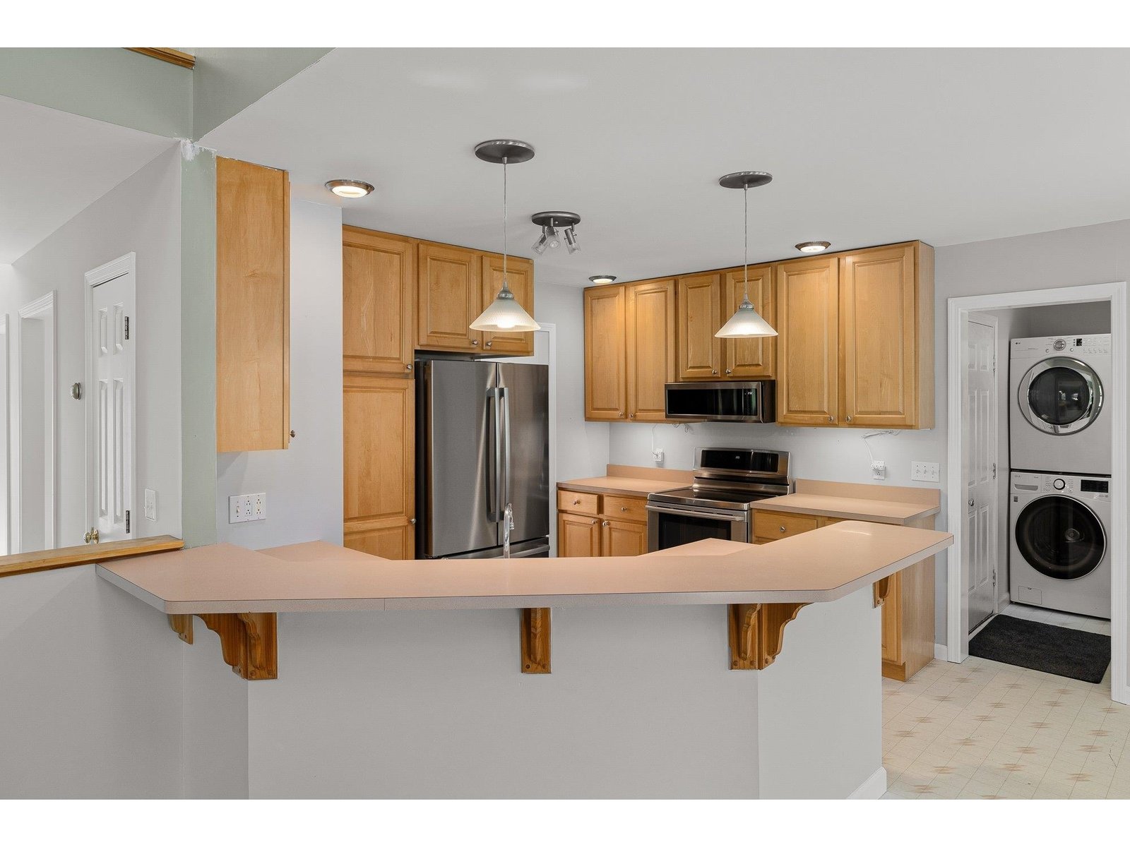 72 Morrill Drive