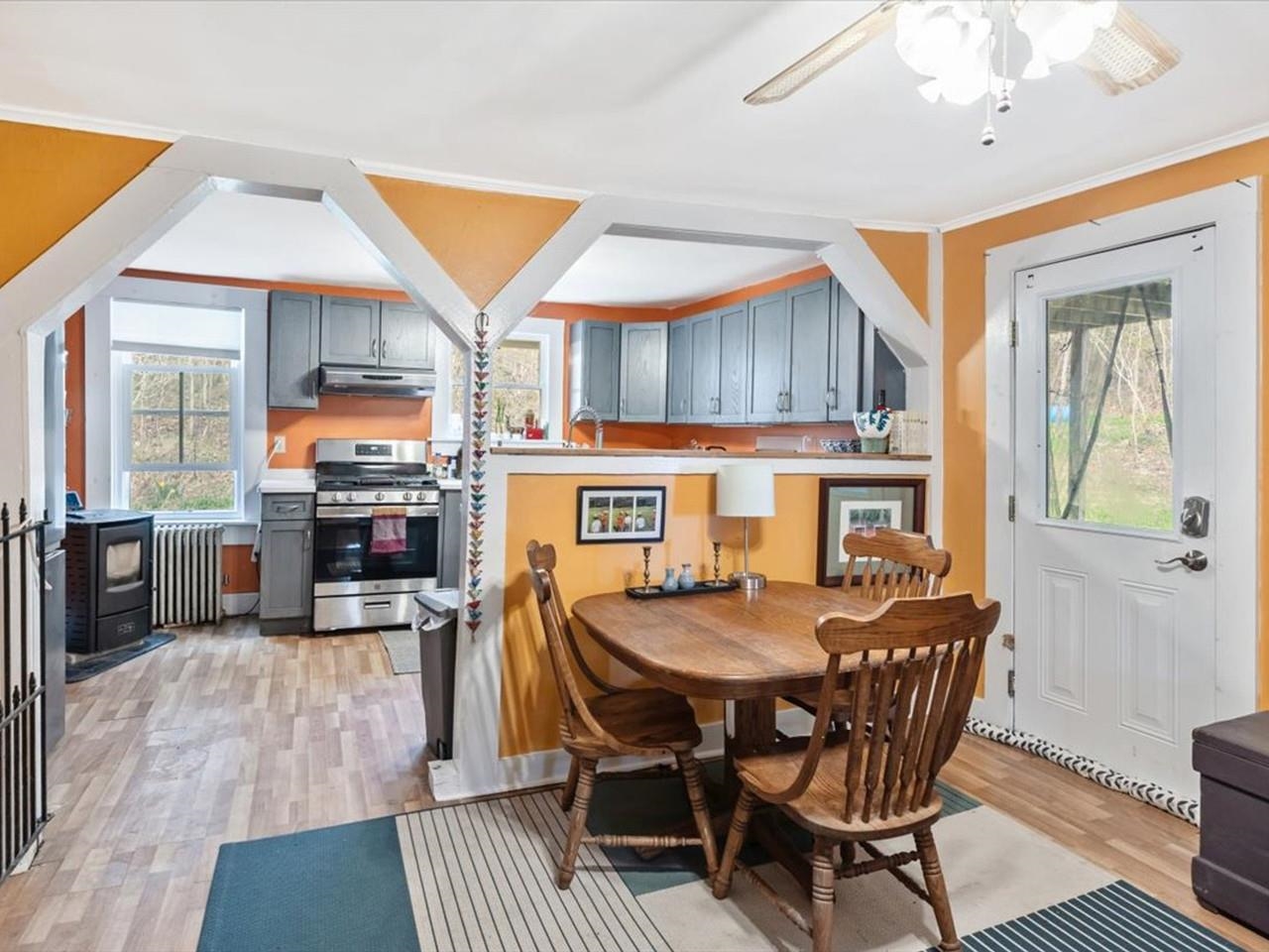 72 Pine Cliffs Road