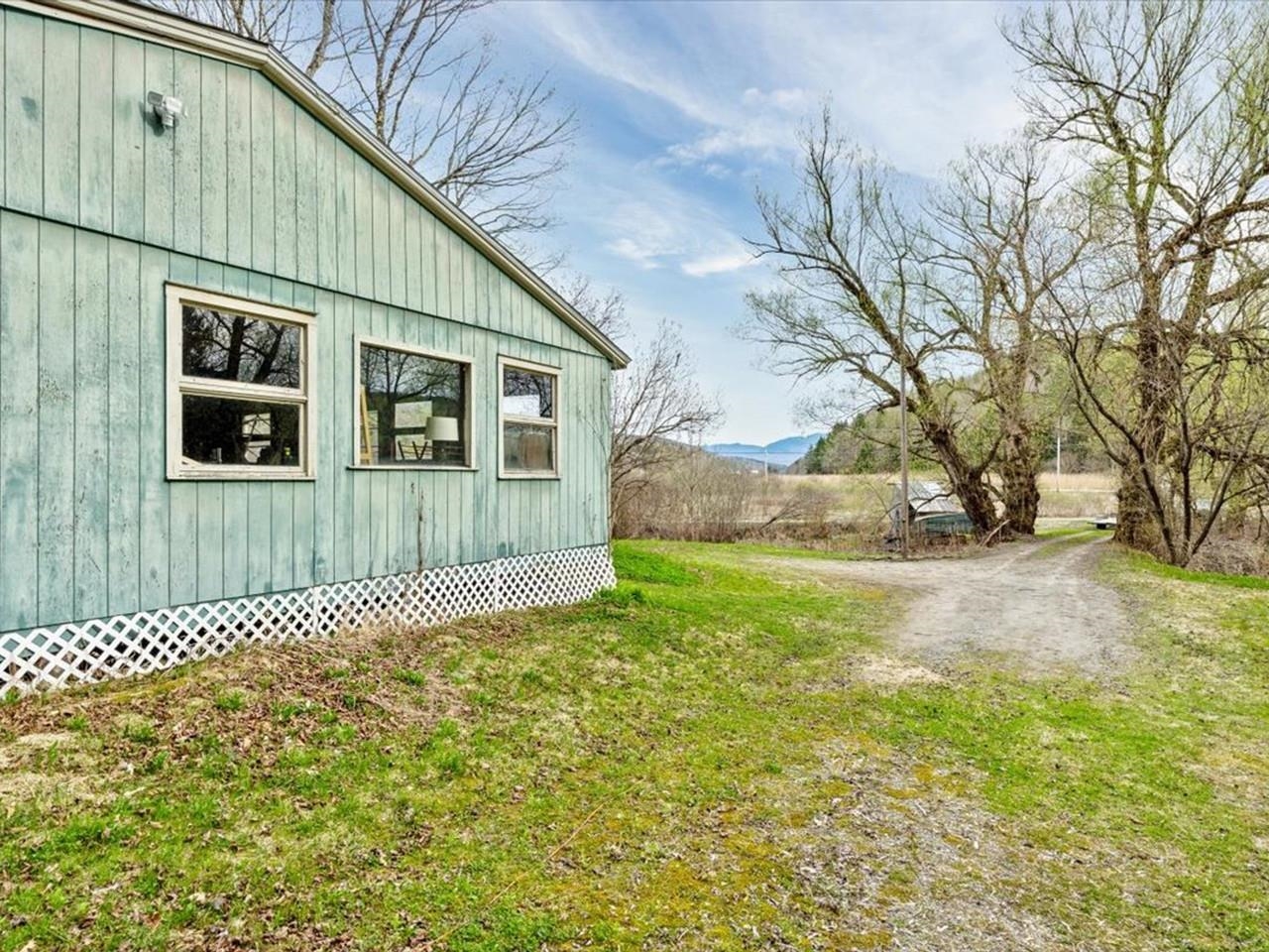 72 Pine Cliffs Road