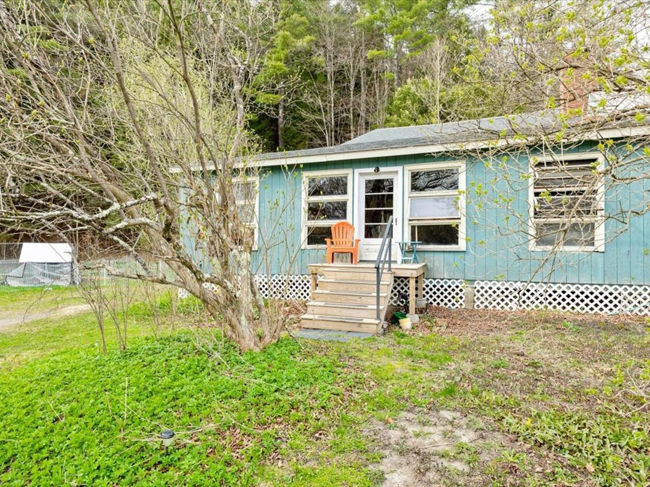 72 Pine Cliffs Road