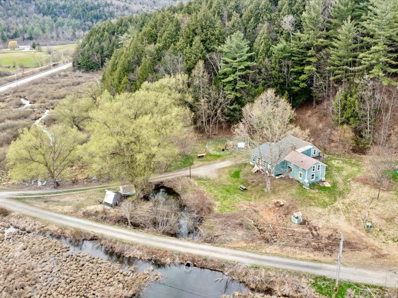72 Pine Cliffs Road