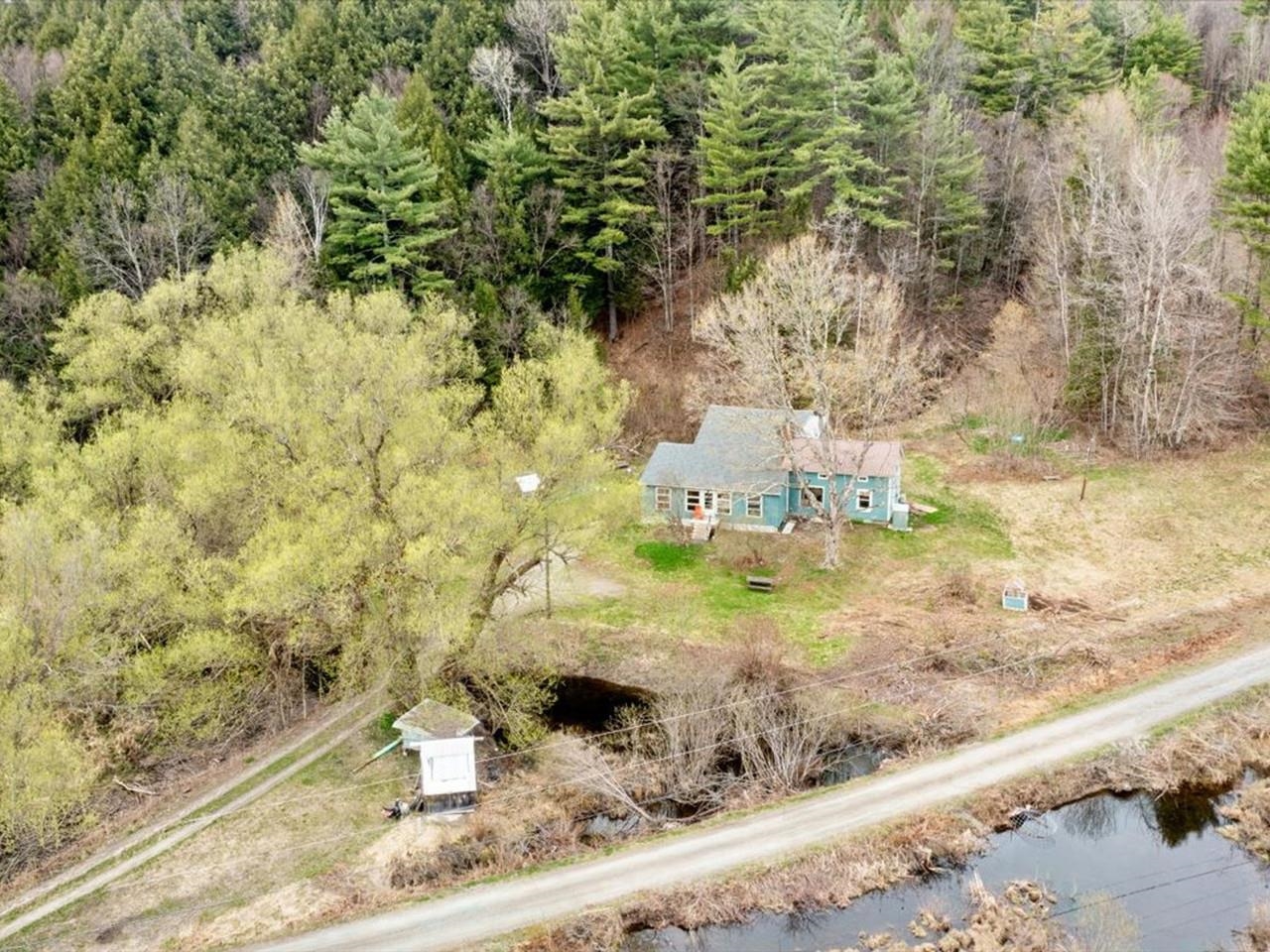 72 Pine Cliffs Road
