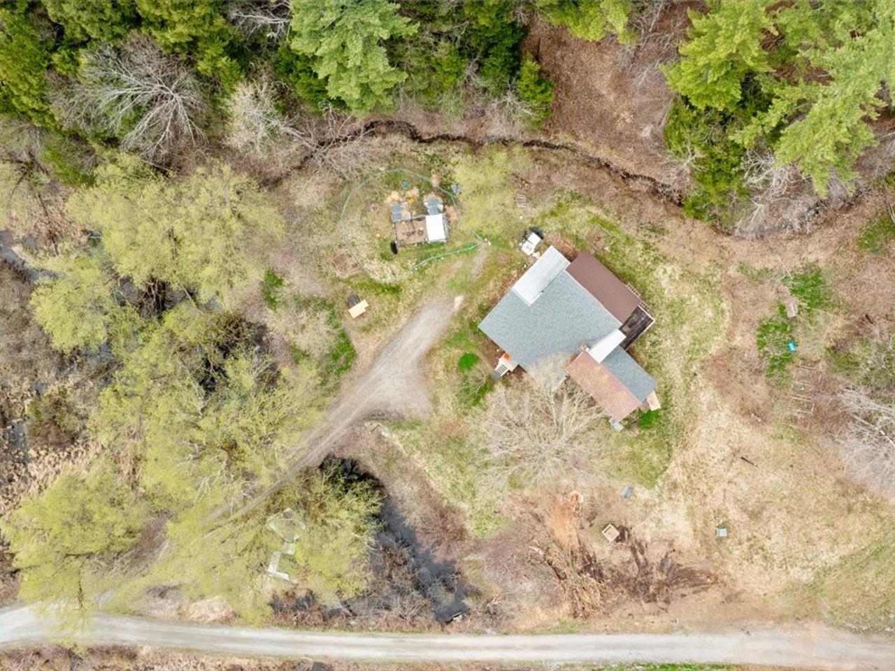 72 Pine Cliffs Road