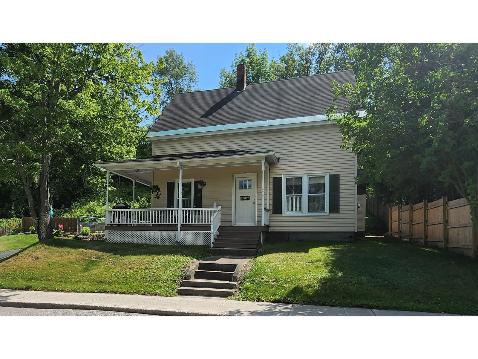 72 Railroad Street