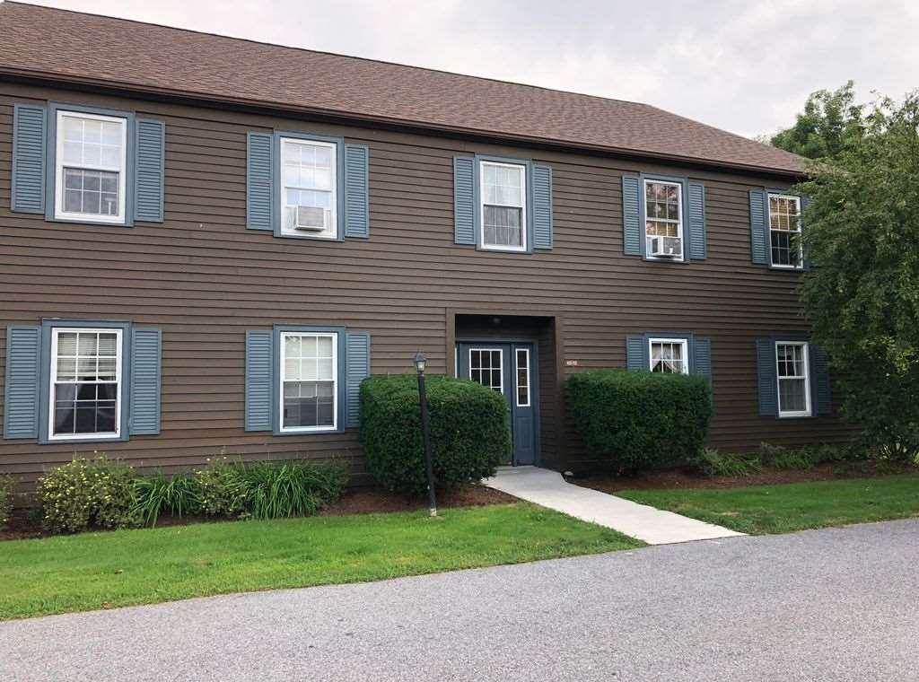72 Twin Oaks Terrace