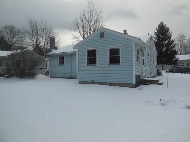 72 Twin Oaks Terrace