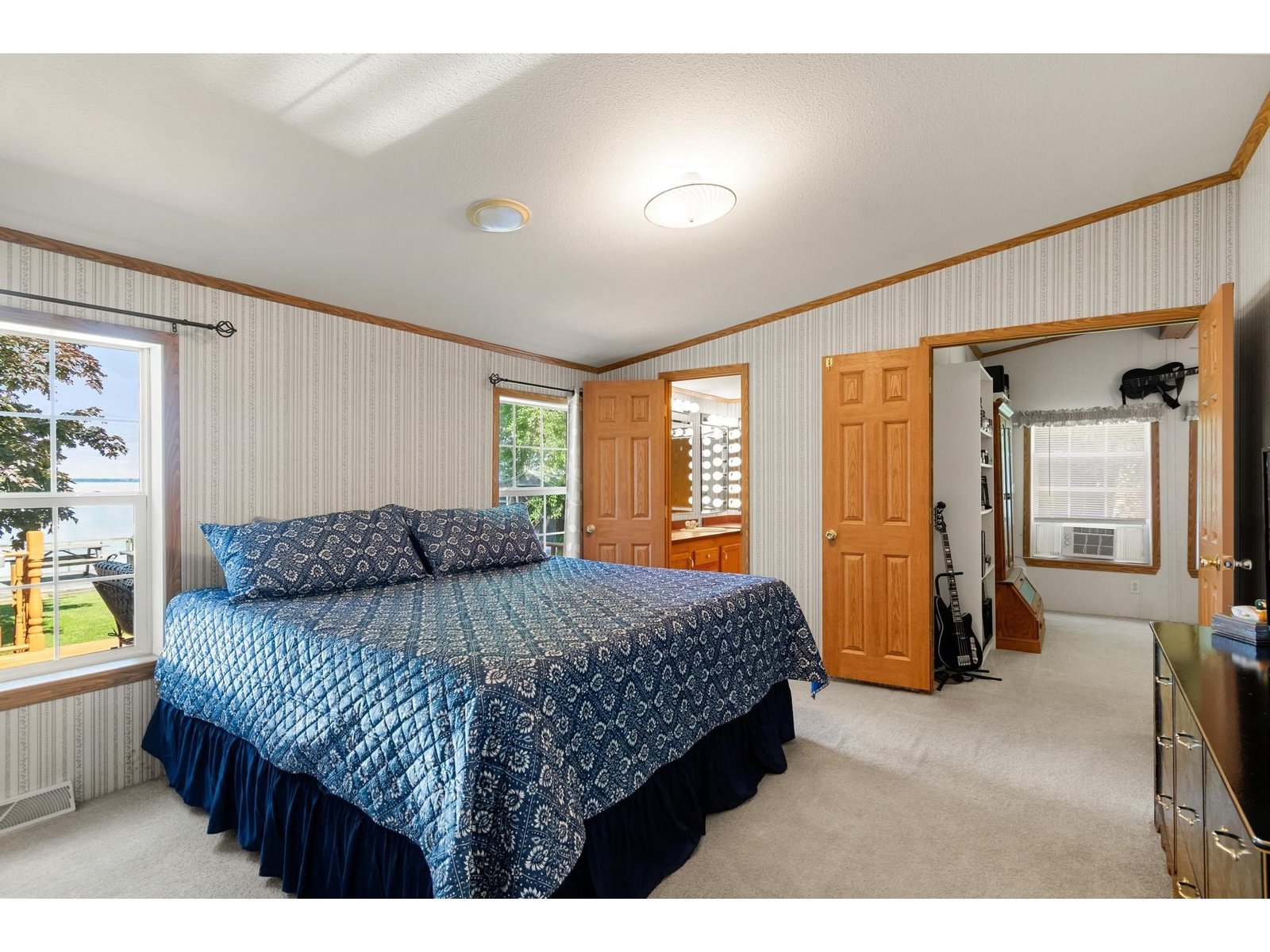 720 Country Club Road