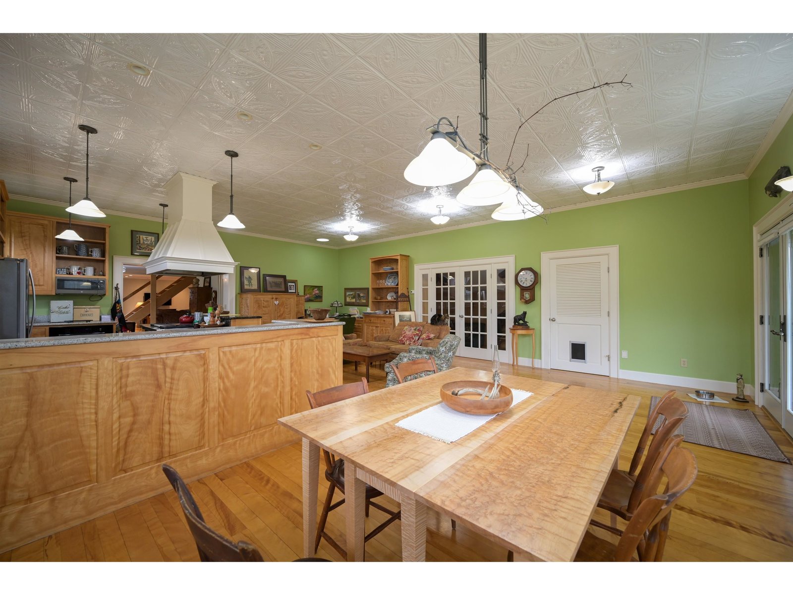 721 Hewitt Road