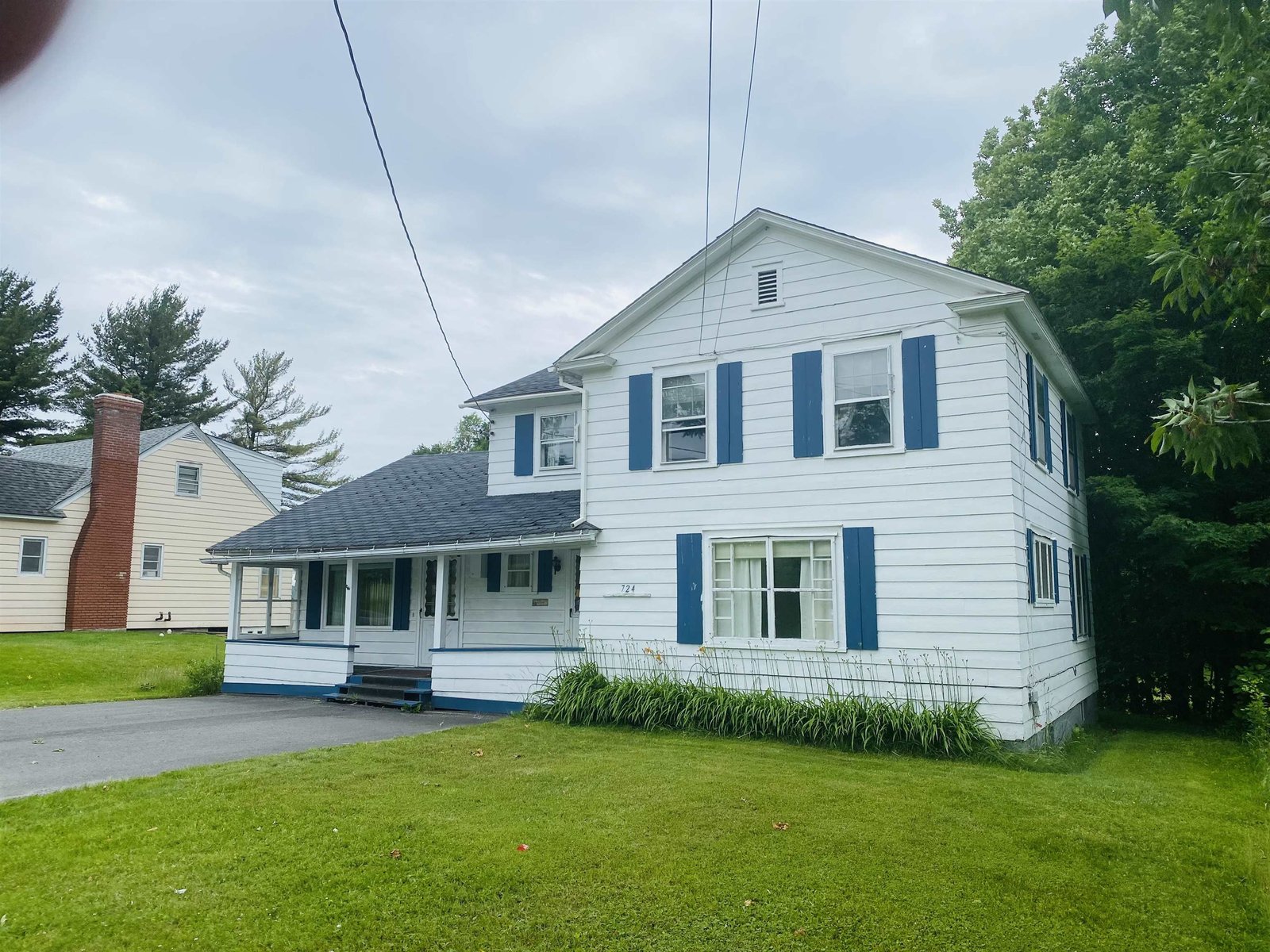 724 Main Street