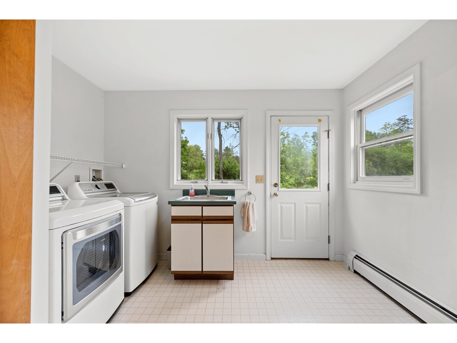 73 Cobble Hill Meadows