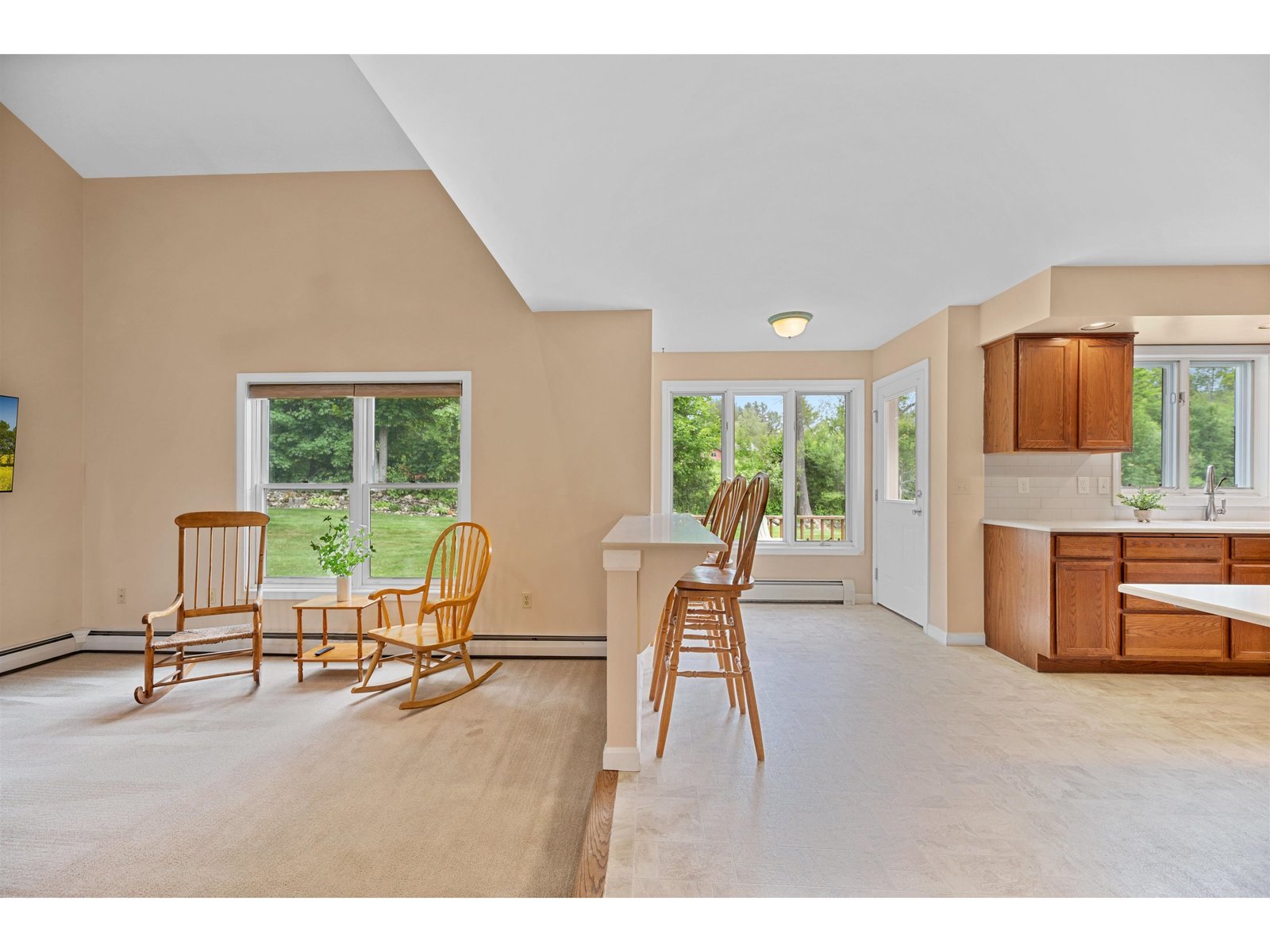73 Cobble Hill Meadows
