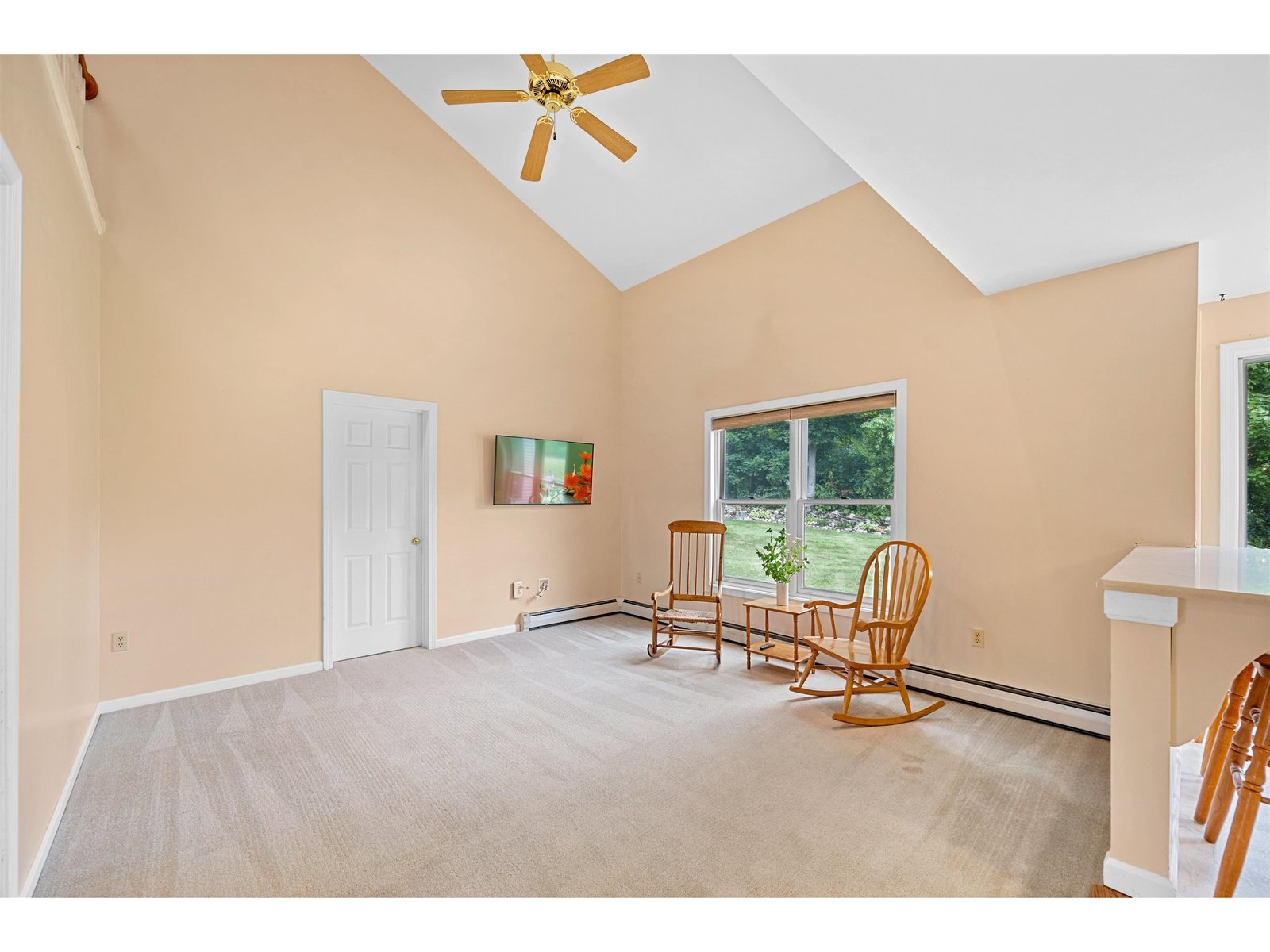 73 Cobble Hill Meadows