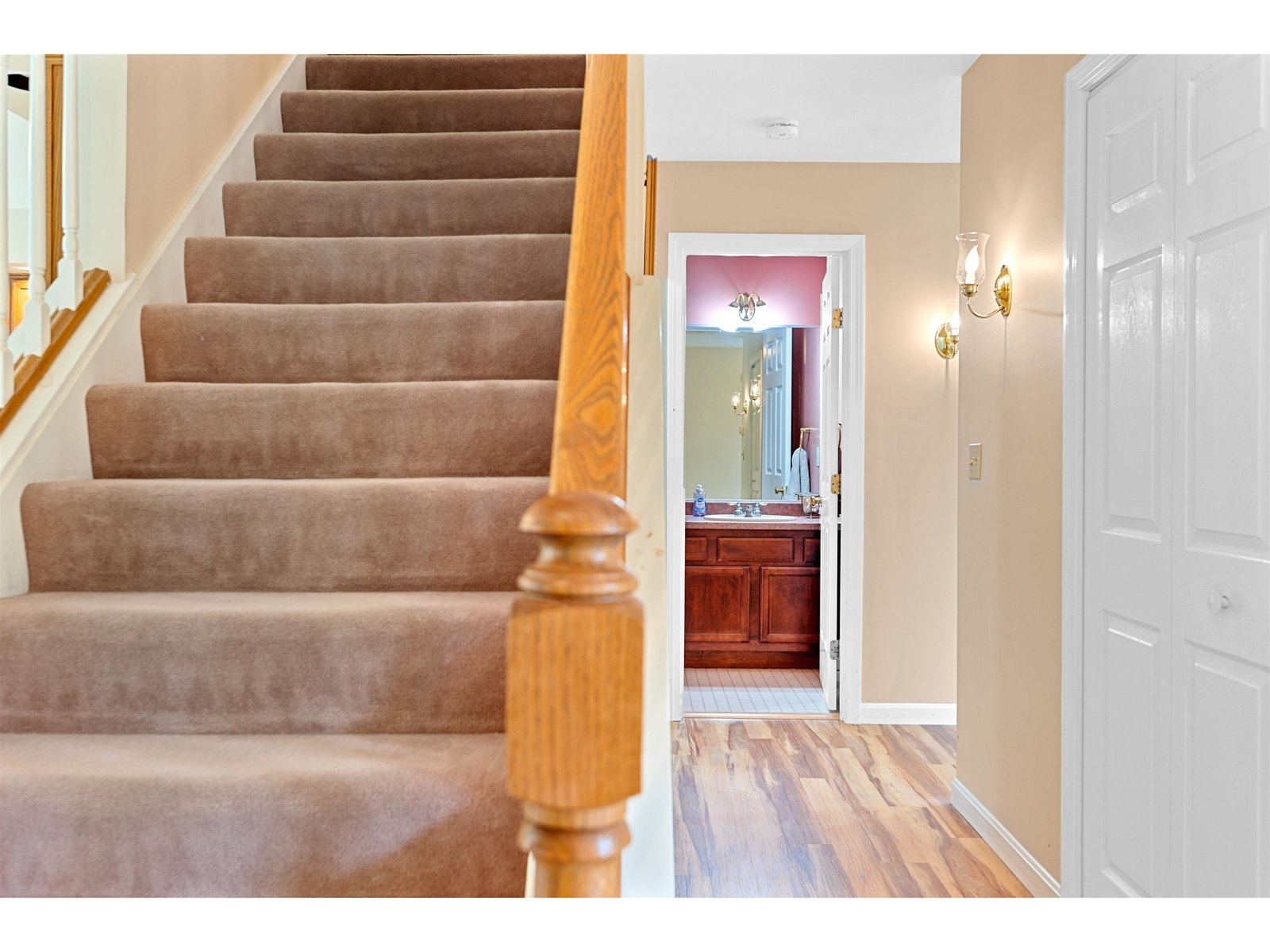 73 Cobble Hill Meadows