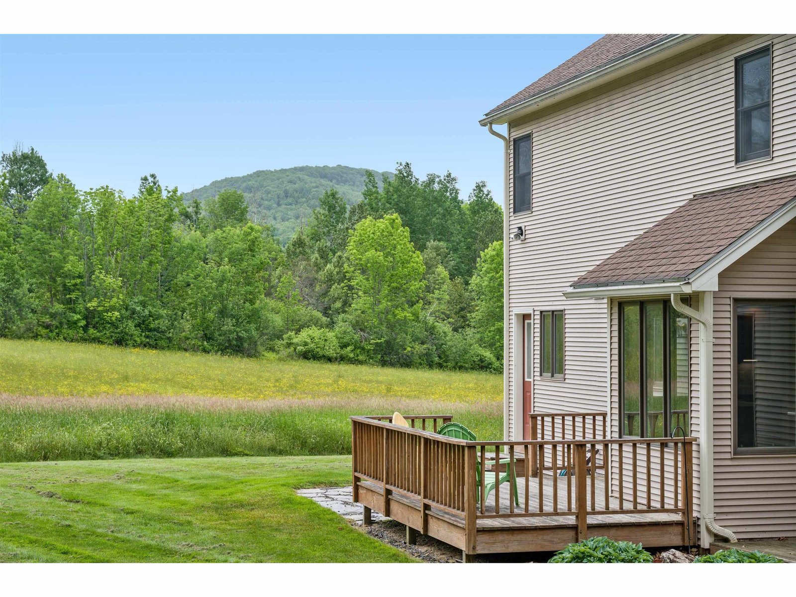 73 Cobble Hill Meadows