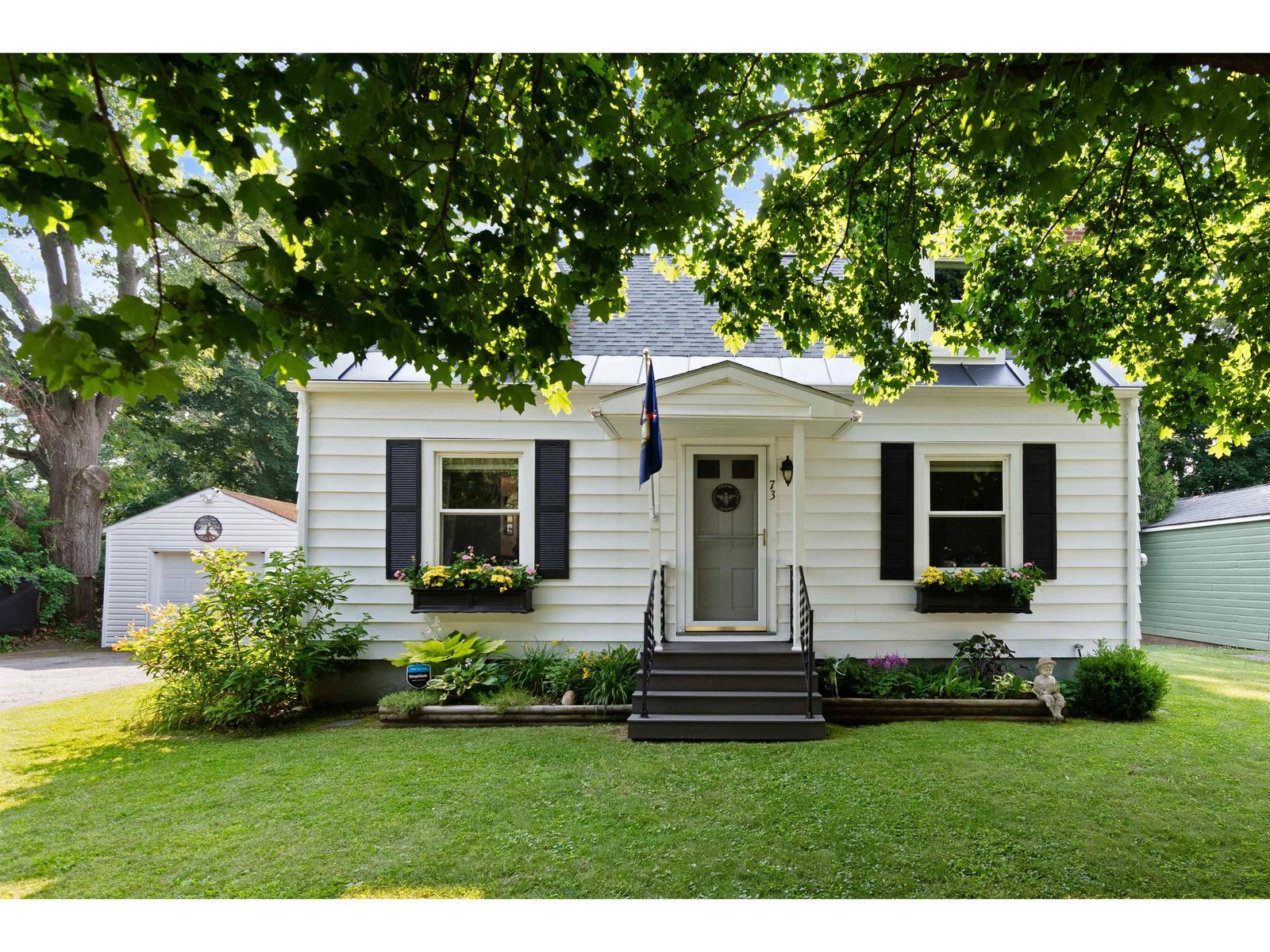 73 Hayden Parkway