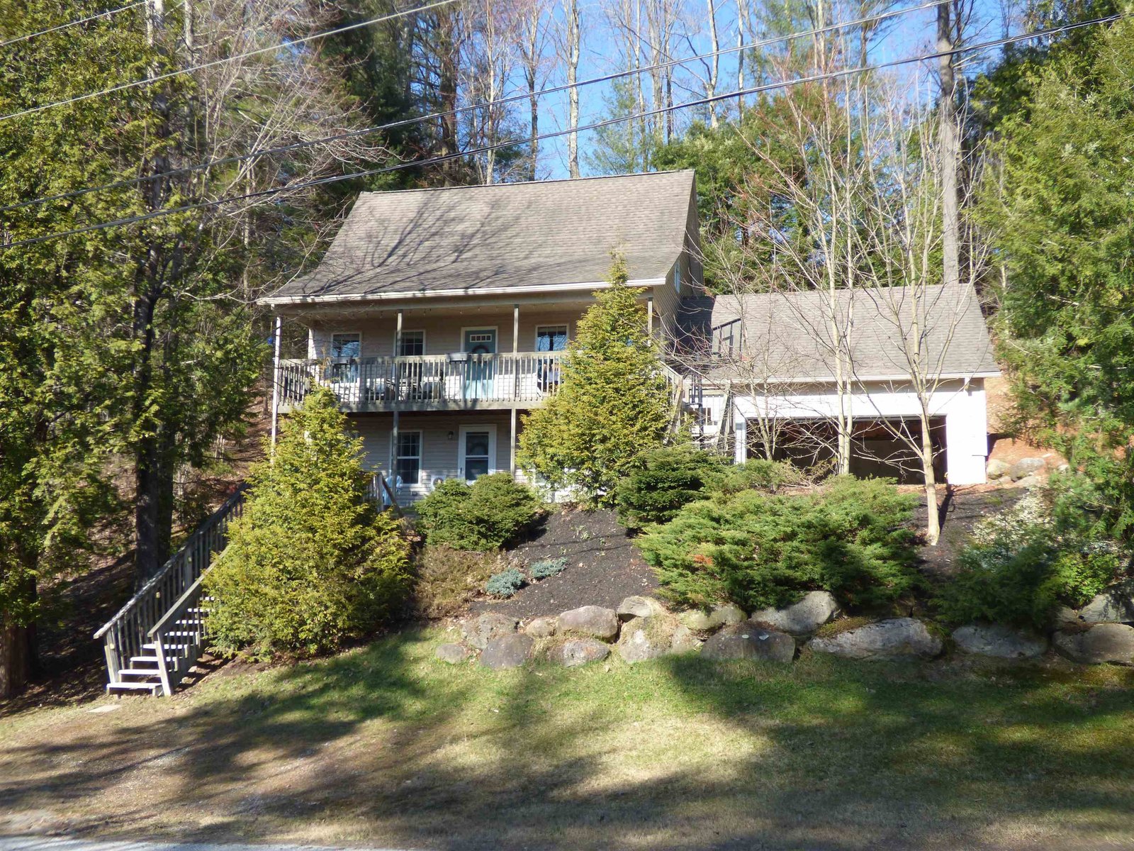 73 Jeff Heights, Cambridge