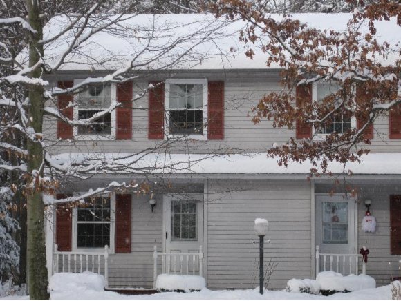 73 Kim Ln, Unit 73
