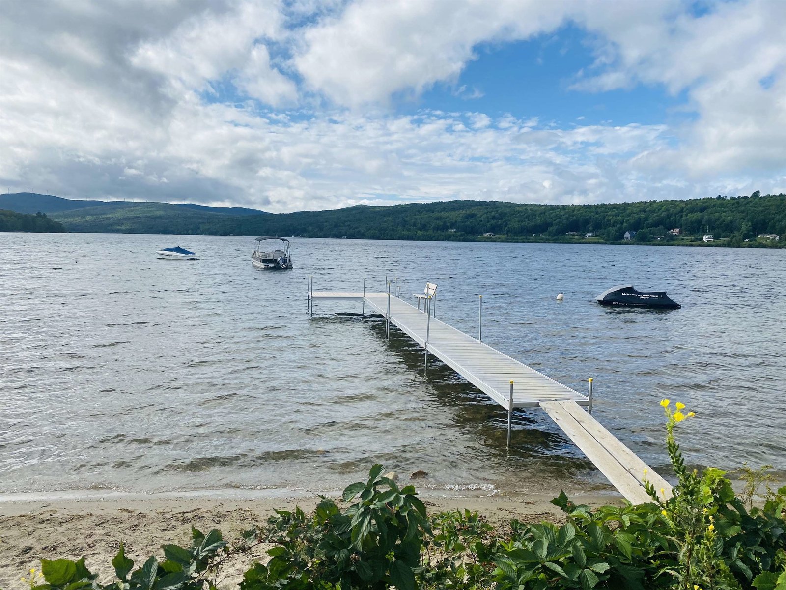 73 Lakefront Lane