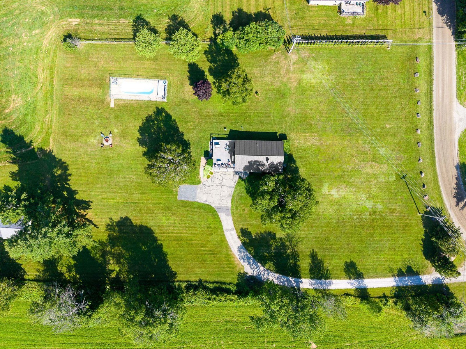 Updated ranch on spacious, level lot with views for days!