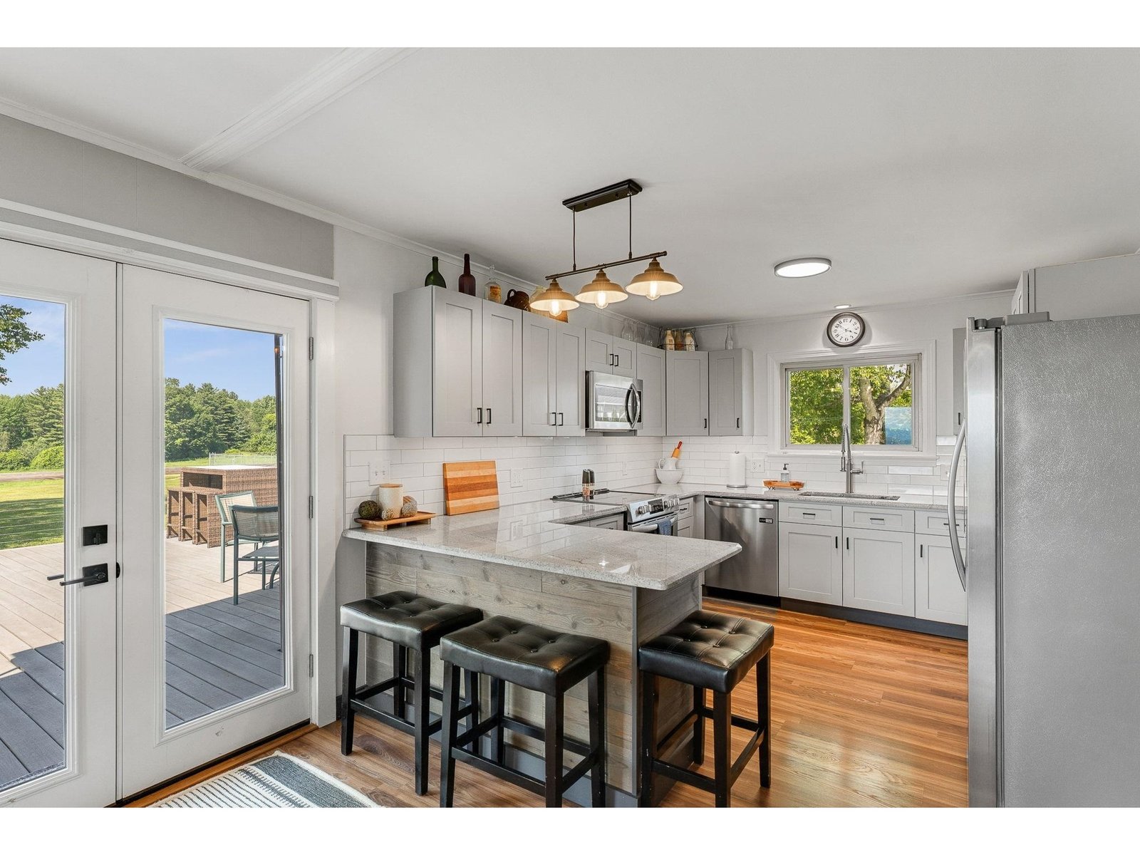 Kitchen redone from top to bottom