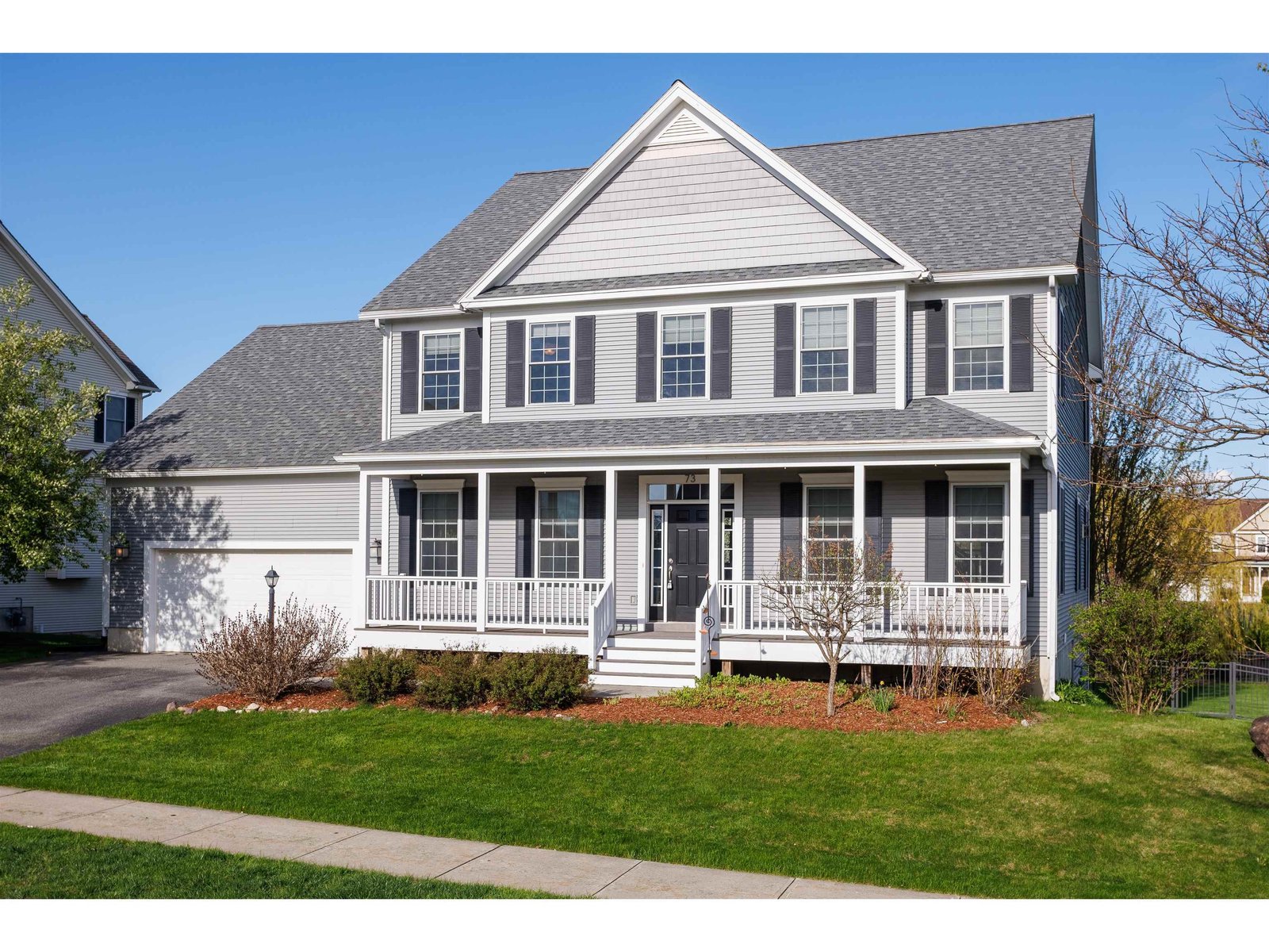 73 Royal Drive