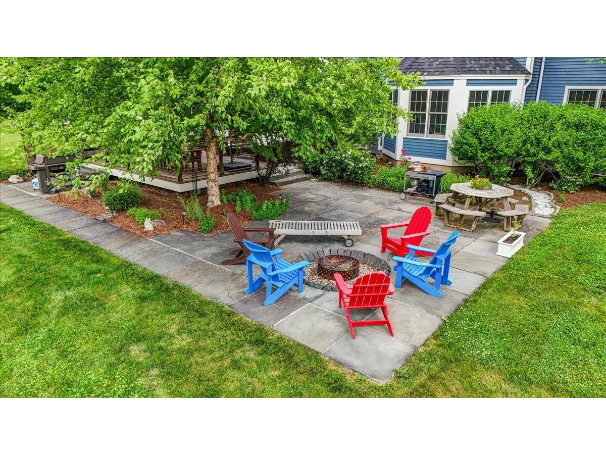 730 Ridgefield Road