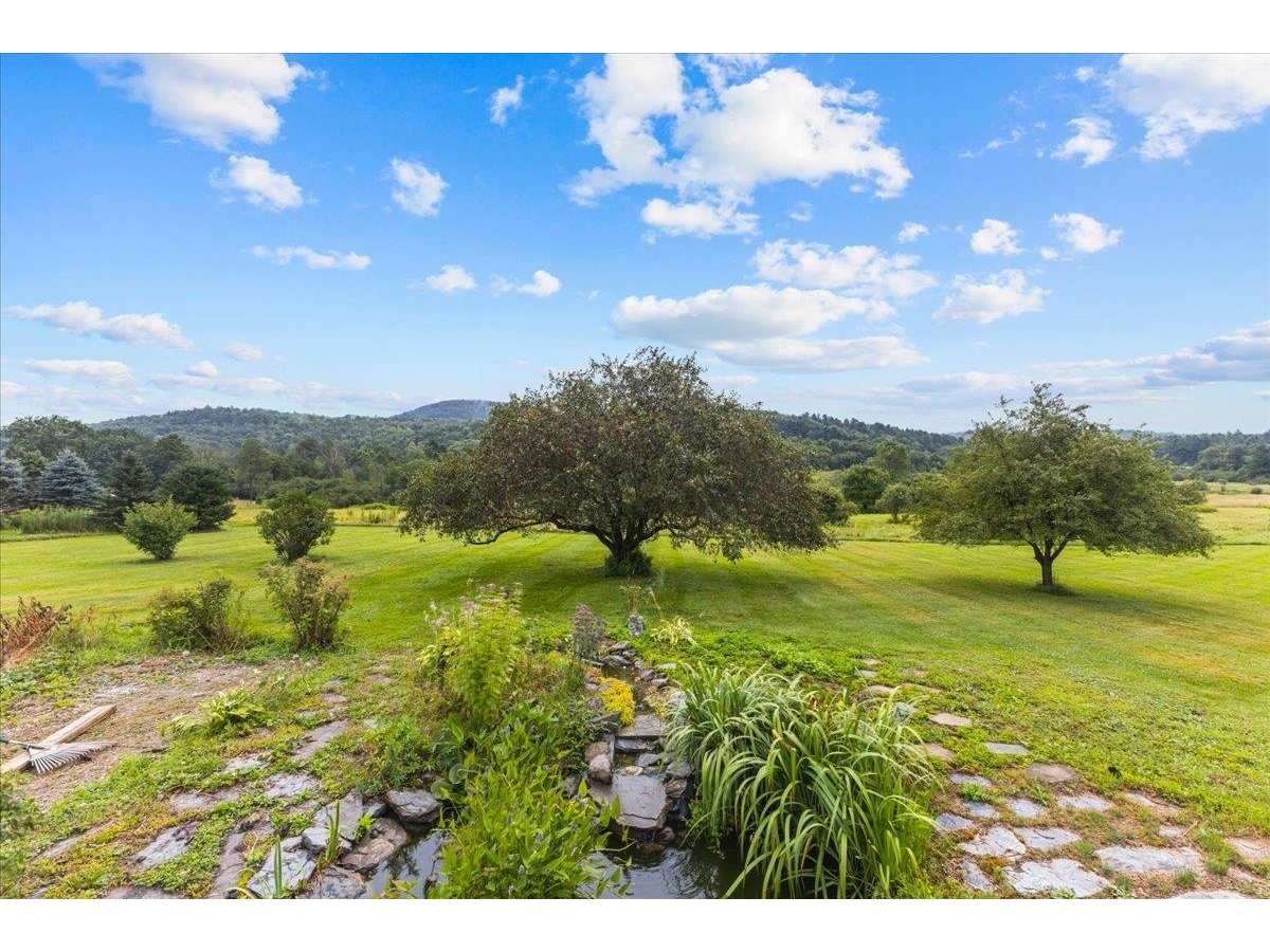733 Buck Hollow Road