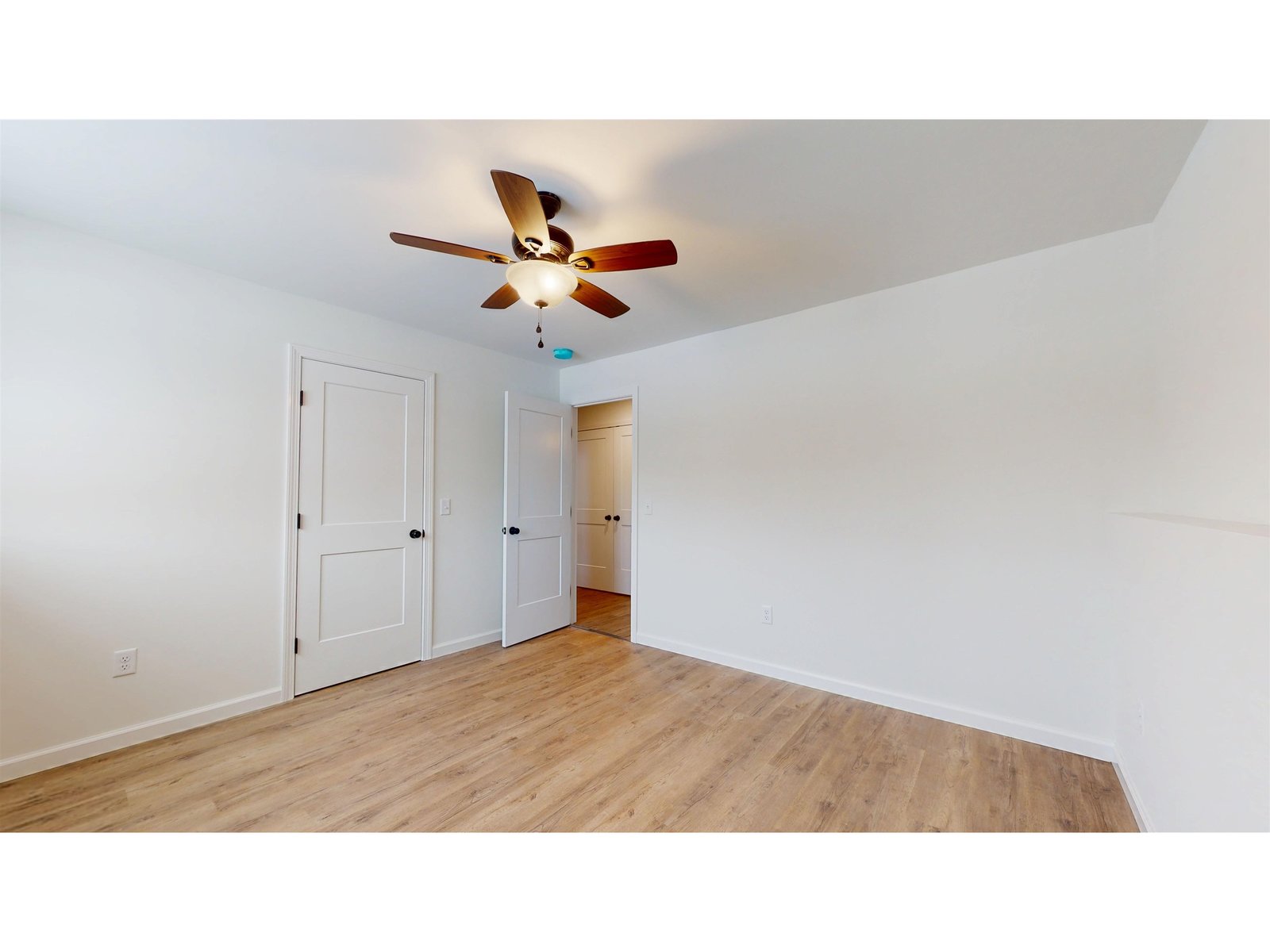 7338 Spear Street