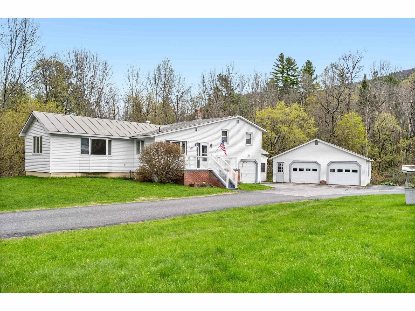 734 East Barre Street, Barre Town