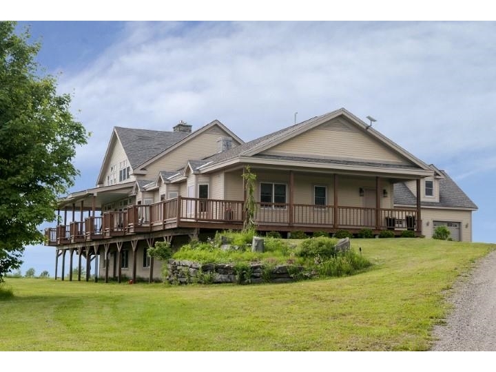 734 Herrick Road