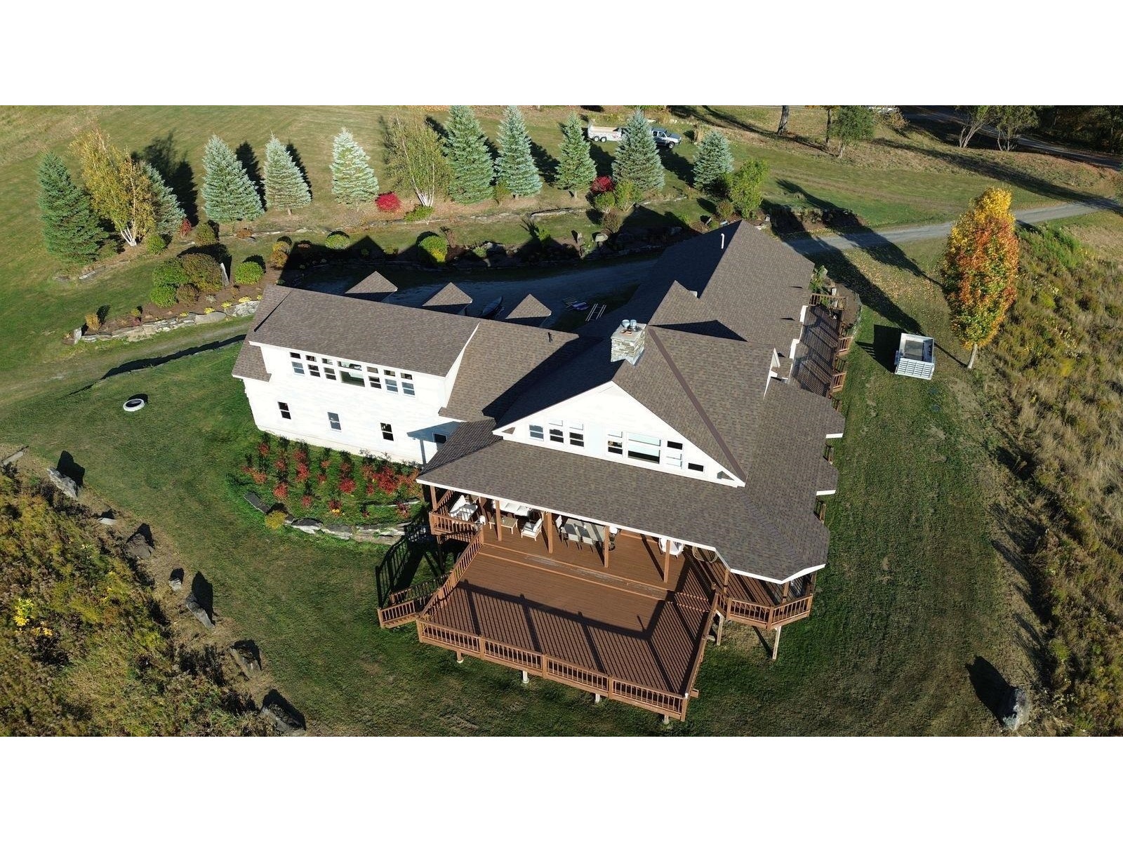 734 Herrick Road