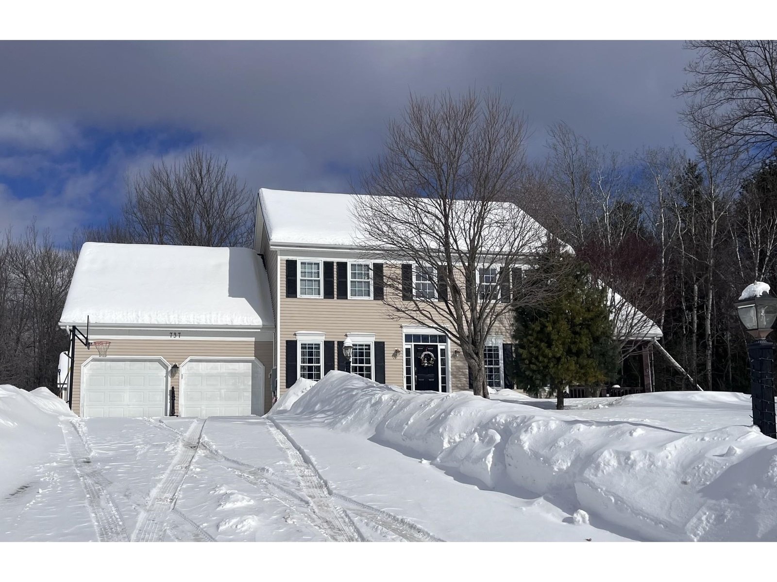 737 Hanon Drive, Unit 110